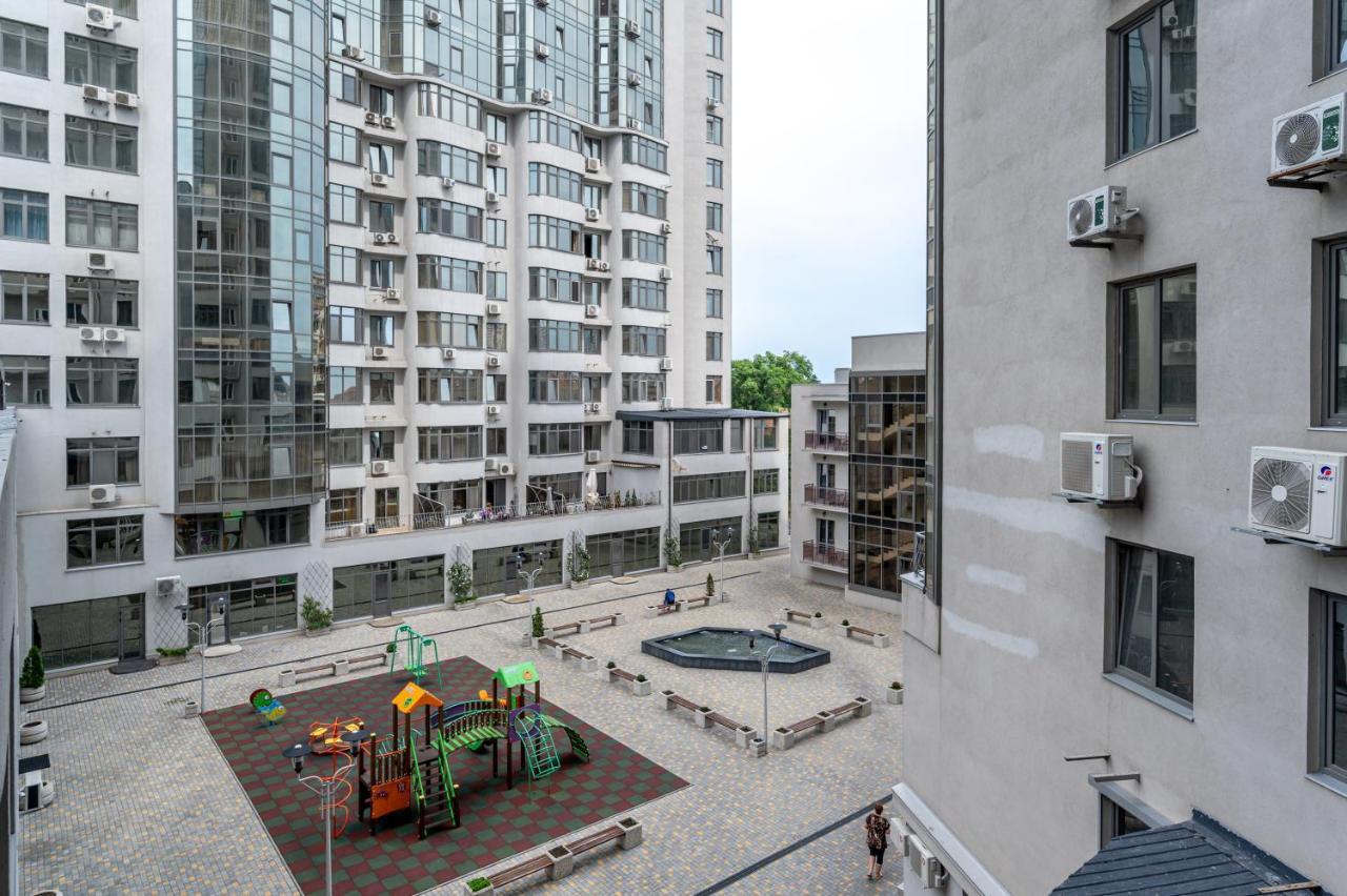Gagarin Plaza 63 Apartment Одеса Екстериор снимка